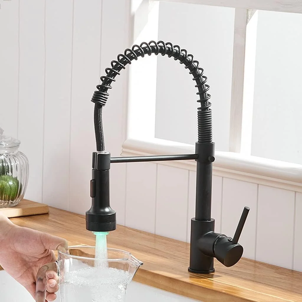 شیر آشپزخانه برای بار، خانه های روستایی تجاری، شیر آشپزخانه ال ای دی با 2 عملکرد خروجی آب، شیر آشپزخانه مشکی و نیکل برس خورده، شیر مخلوط کن آشپزخانه بیرون کشیدنی (9009b ال ای دی)