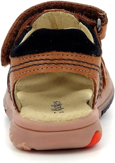 کفش ورزشی یونیسکس بچه گانه کیکرز مدل Gready Low Cdt