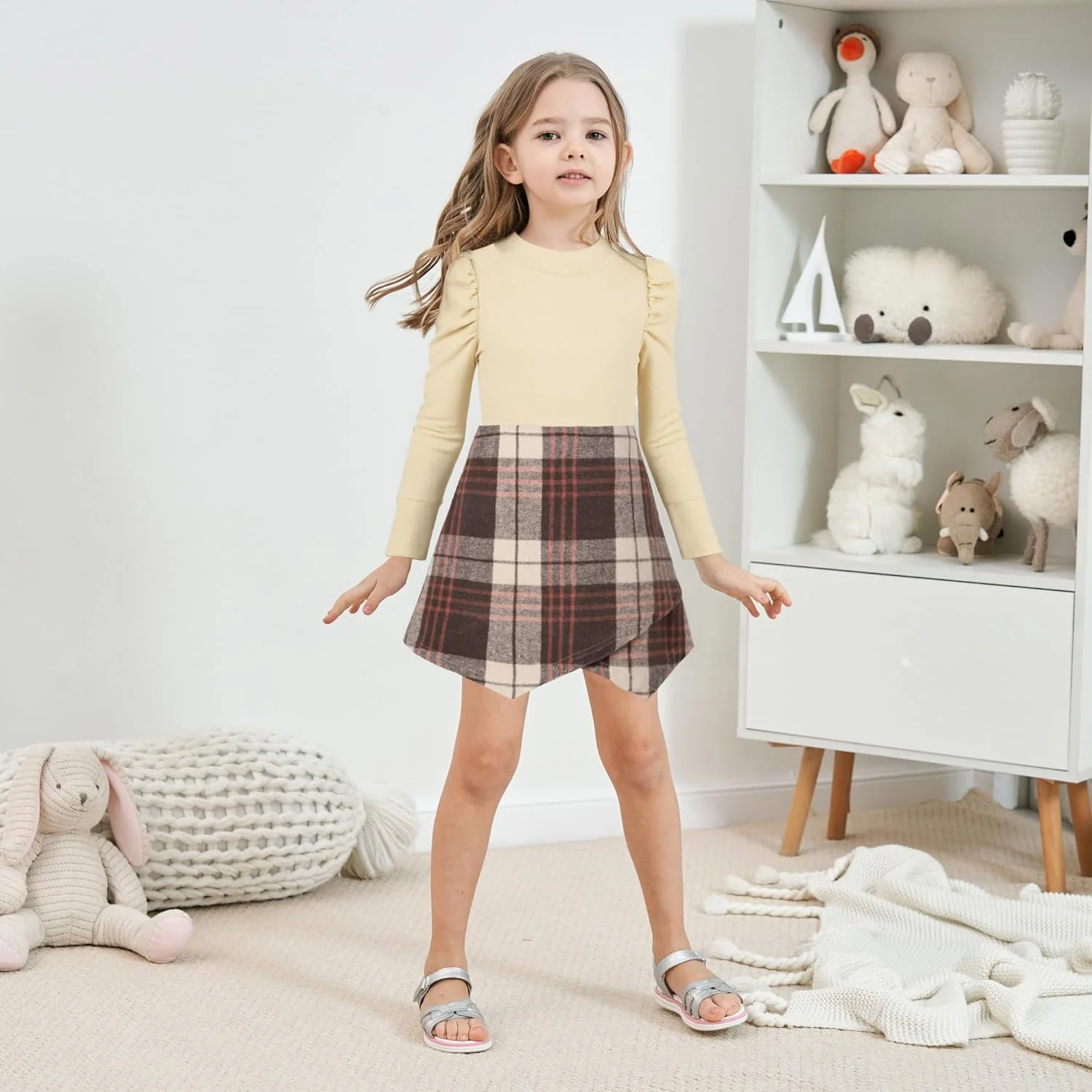 ست لباس دخترانه 3 تکه Hipea شامل پیراهن آستین بلند ساده، دامن با لبه نامنظم، شلوار و کلاه بره مناسب فصل زمستان