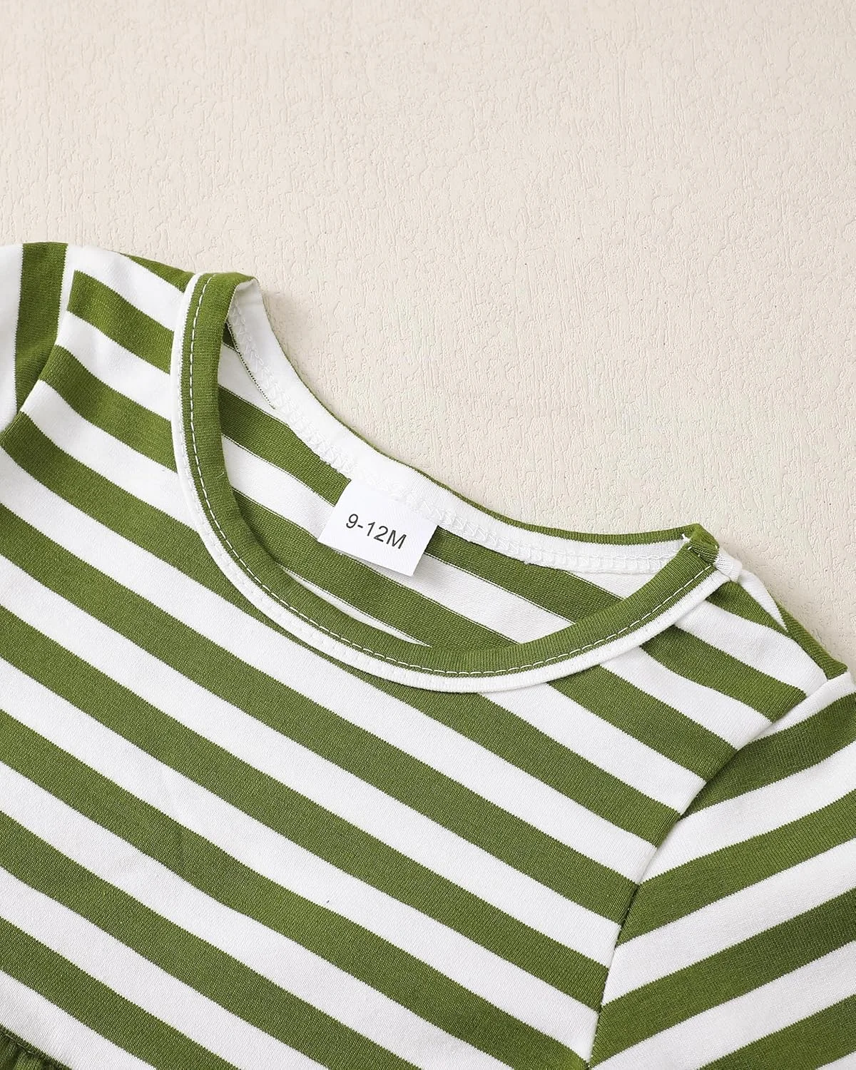 ست لباس دخترانه بچه گانه شامل بلوز آستین بلند چین دار و شلوار، مناسب فصل پاییز و زمستان، سایز 9 ماه تا 4 سال