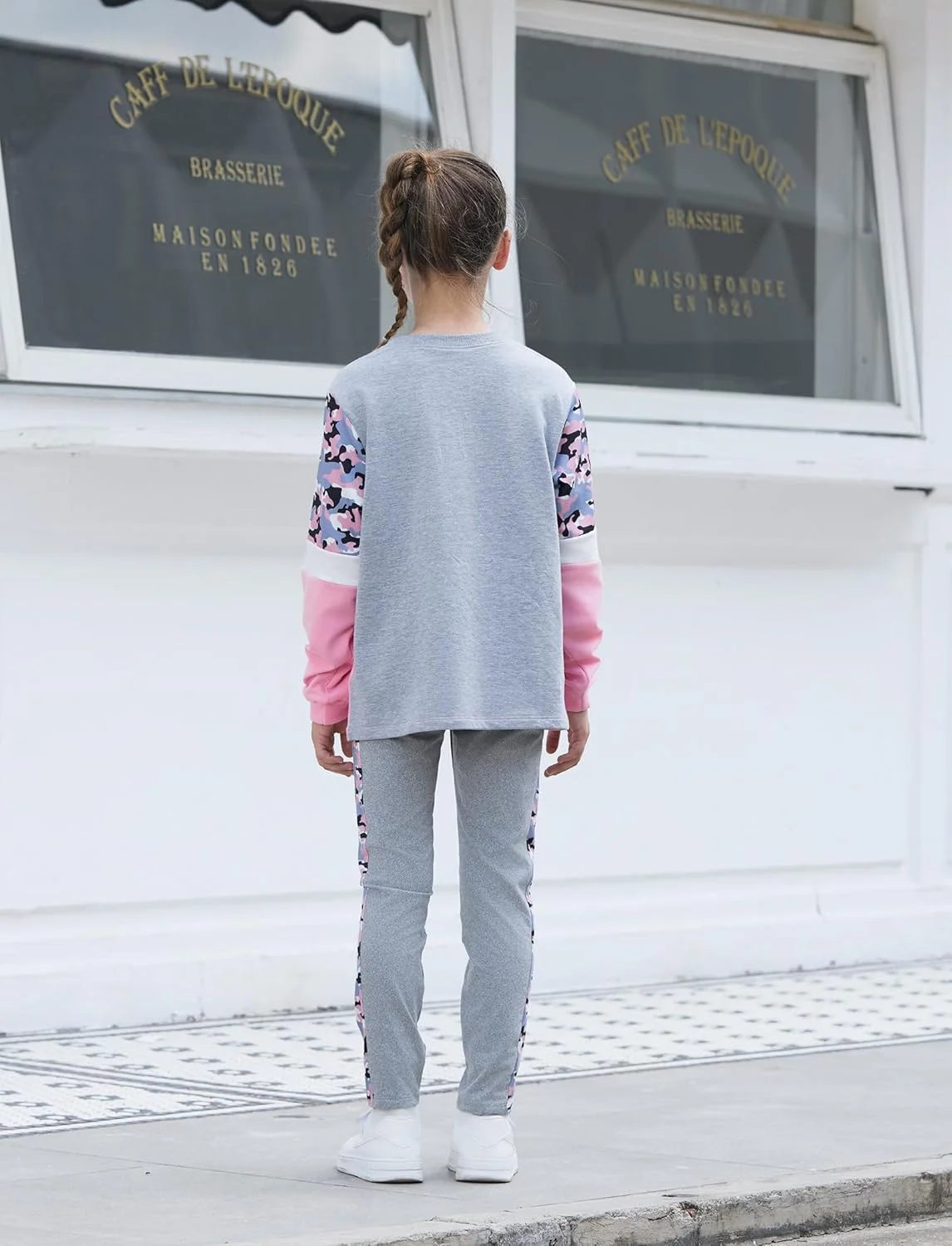 ست دو تکه دخترانه پَت پَت، تی شرت طرح پلنگی و شلوار مشکی ست دو تکه دخترانه پَت پَت، تی شرت طرح پلنگی و شلوار مشکی