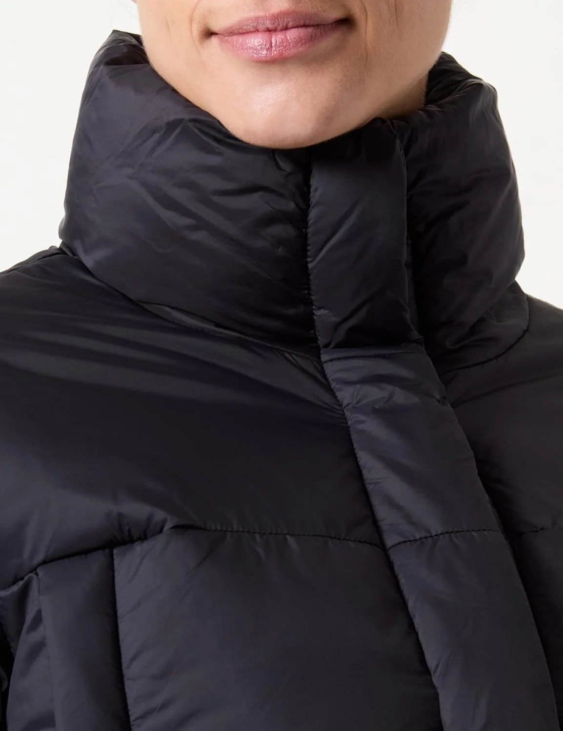 کاپشن پافر زنانه مدل Onlmax Bf Otw از برند ONLY (تک عددی)