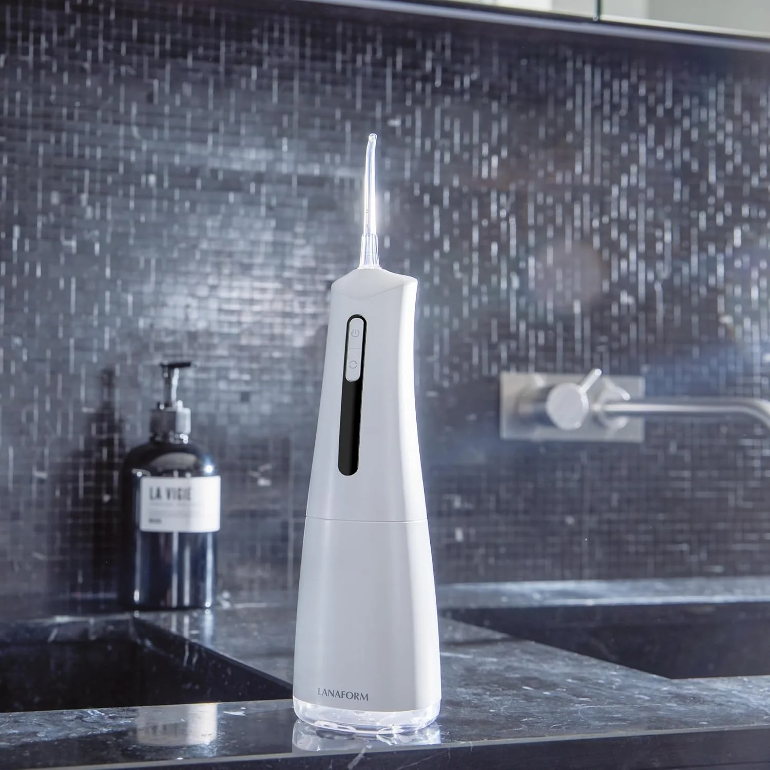 دستگاه شستشوی دهان لانافرم (WF-100)