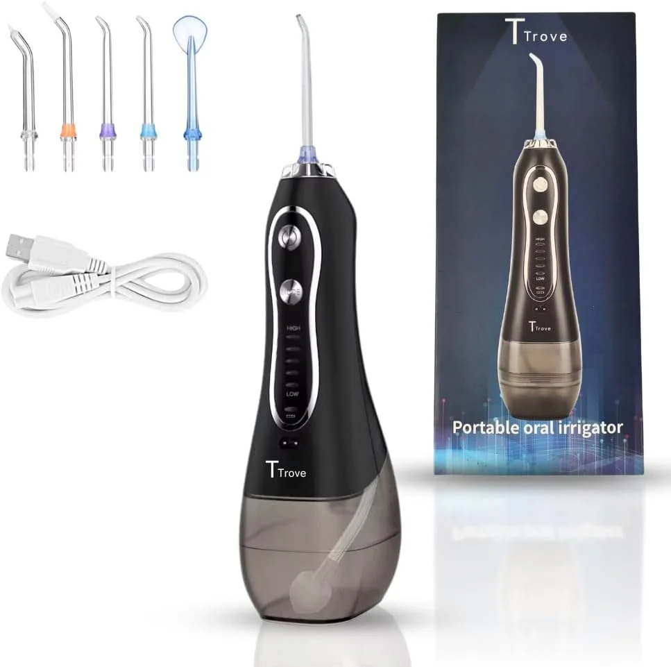 دستگاه شستشوی دهان و دندان T Trove، 300 میلی لیتر، قابل حمل، پیشرفته، قابل شارژ، بی سیم، ارتقا یافته برای شستشوی حرفه ای دندان در سفر، سفید کننده ملایم دندان، ضد آب IPX7 (مشکی) دستگاه شستشوی دهان و دندان T Trove، 300 میلی لیتر، قابل حمل، پیشرفته، قابل شارژ، بی سیم، ارتقا یافته برای شستشوی حرفه ای دندان در سفر، سفید کننده ملایم دندان، ضد آب IPX7 (مشکی)