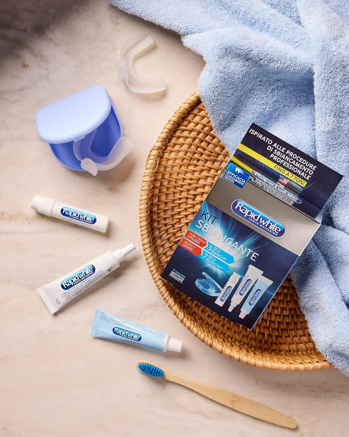 کیت سفید کننده دندان رپید وایت - شامل شتاب دهنده (6 میلی لیتر)، ژل سفید کننده (13 میلی لیتر)، خمیر دندان اکسپرس وایت (14 میلی لیتر)، ماسک نرم با جعبه، تغییر رنگ، طعم نعناع کیت سفید کننده دندان رپید وایت - شامل شتاب دهنده (6 میلی لیتر)، ژل سفید کننده (13 میلی لیتر)، خمیر دندان اکسپرس وایت (14 میلی لیتر)، ماسک نرم با جعبه، تغییر رنگ، طعم نعناع