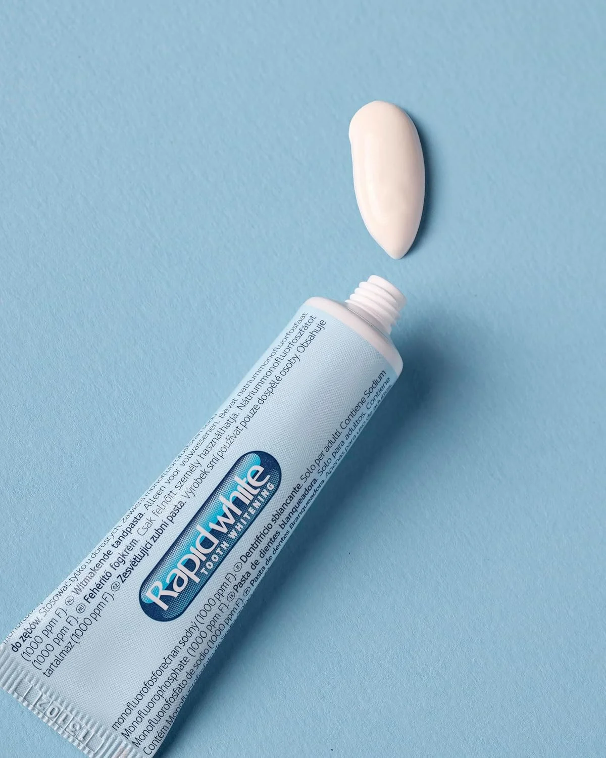 کیت سفید کننده دندان رپید وایت - شامل شتاب دهنده (6 میلی لیتر)، ژل سفید کننده (13 میلی لیتر)، خمیر دندان اکسپرس وایت (14 میلی لیتر)، ماسک نرم با جعبه، تغییر رنگ، طعم نعناع کیت سفید کننده دندان رپید وایت - شامل شتاب دهنده (6 میلی لیتر)، ژل سفید کننده (13 میلی لیتر)، خمیر دندان اکسپرس وایت (14 میلی لیتر)، ماسک نرم با جعبه، تغییر رنگ، طعم نعناع