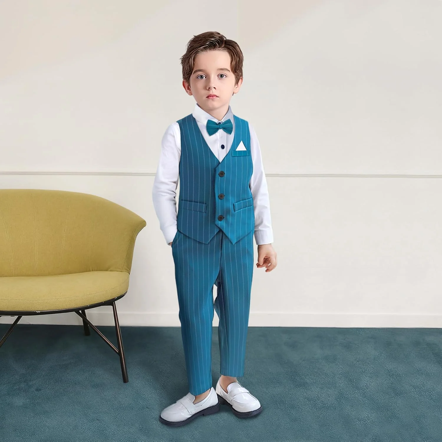 ست لباس پسرانه نوزادی شامل پیراهن، پاپیون و شلوار با بند