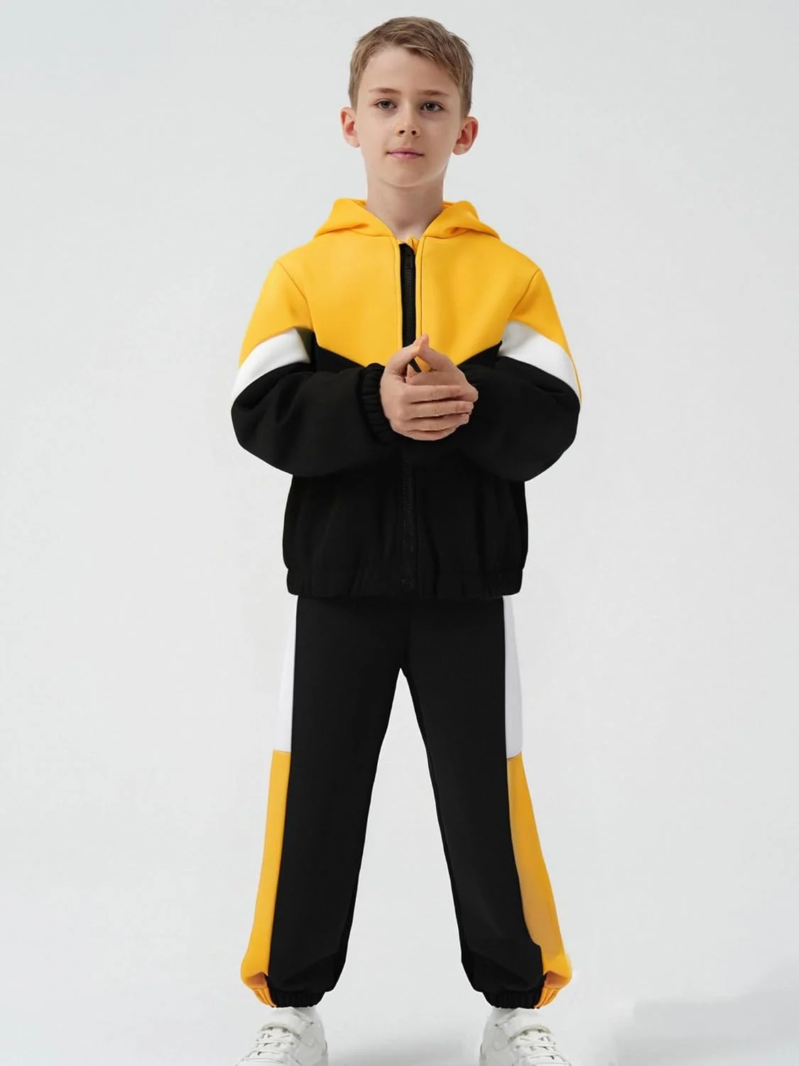ست لباس پسرانه پاییزه و زمستانه، هودی و شلوار ورزشی مناسب کودکان سایز 5 تا 12 سال