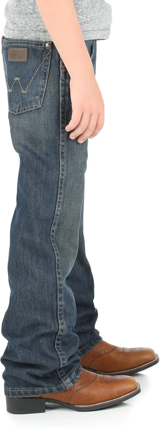 شلوار جین پسرانه رانگلر مدل Retro با فاق راحت و دمپای بوت‌کات