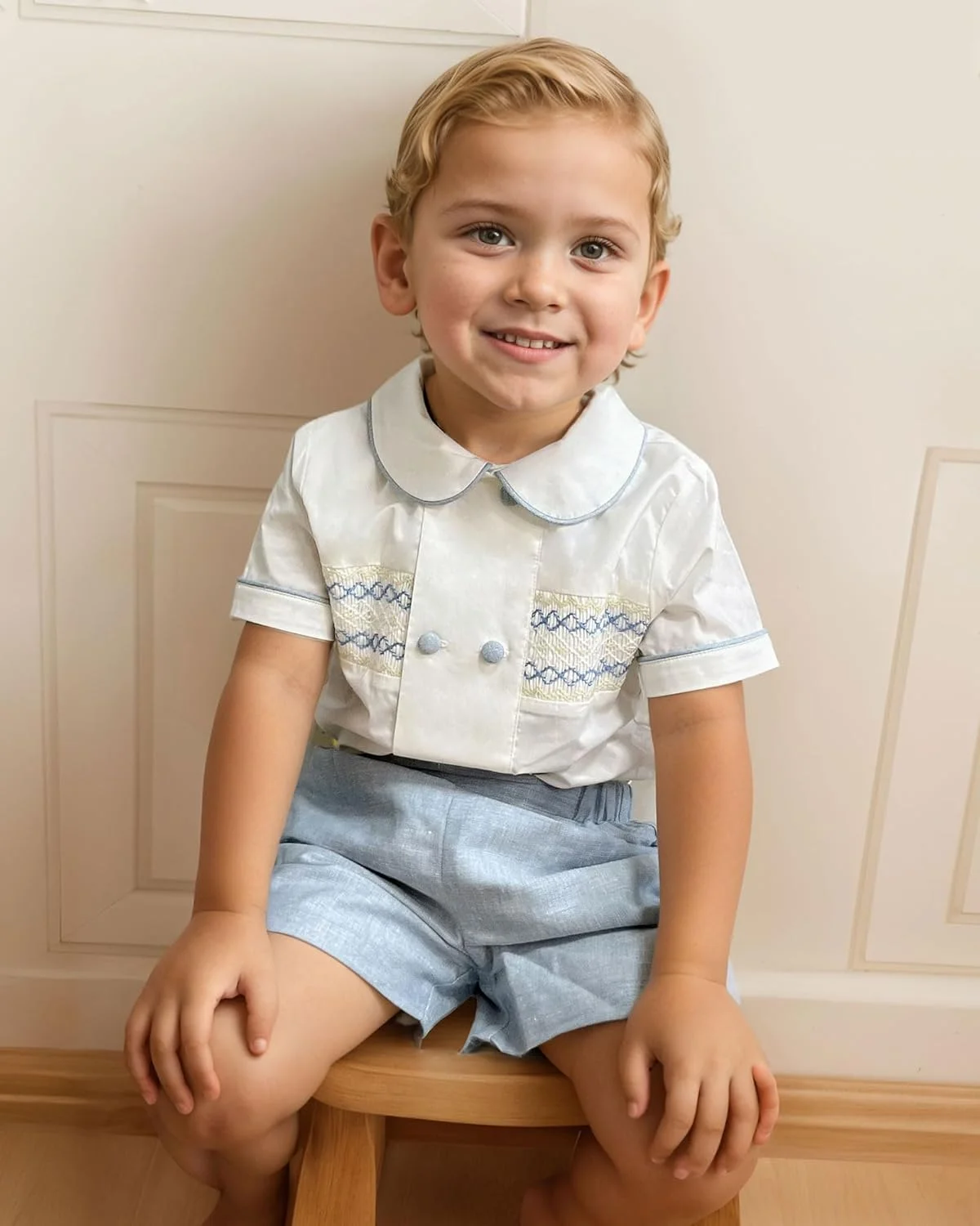 ست لباس پسرانه تابستانی، پیراهن آستین کوتاه دکمه دار و شلوارک نخی طرح دار