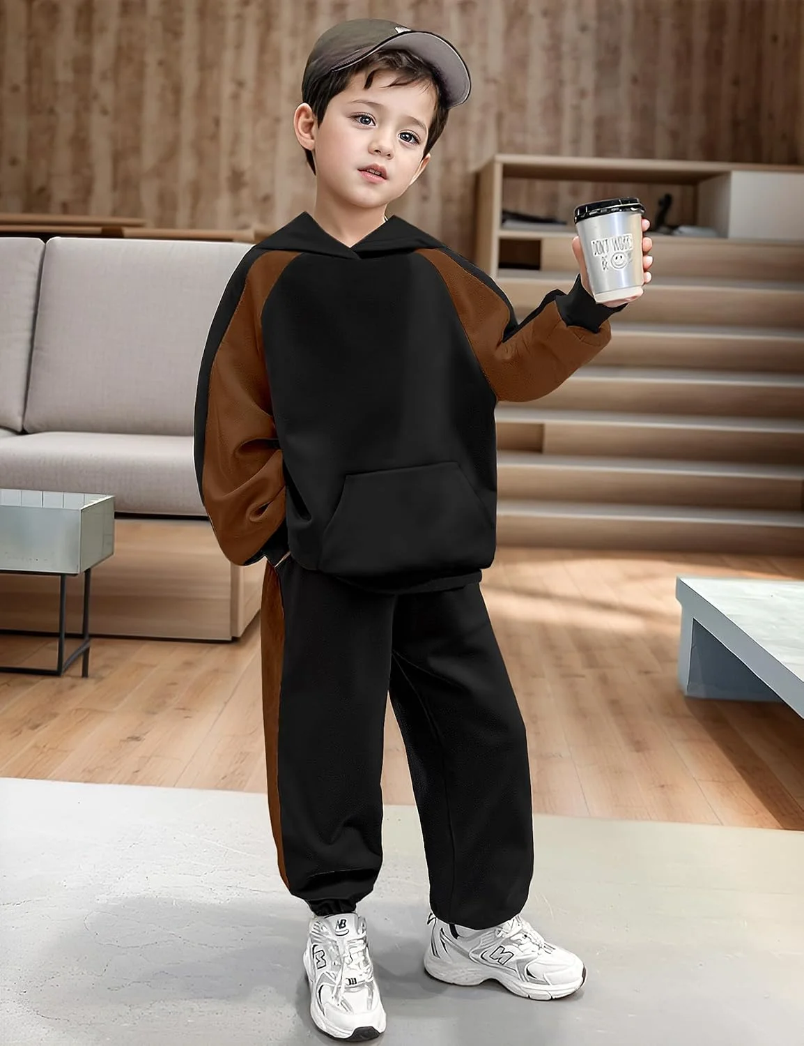 ست لباس پسرانه دو تکه، هودی و شلوار آستین راه راه رنگی، مناسب پاییز، دارای جیب کانگورویی، مناسب کودکان 3 تا 8 سال