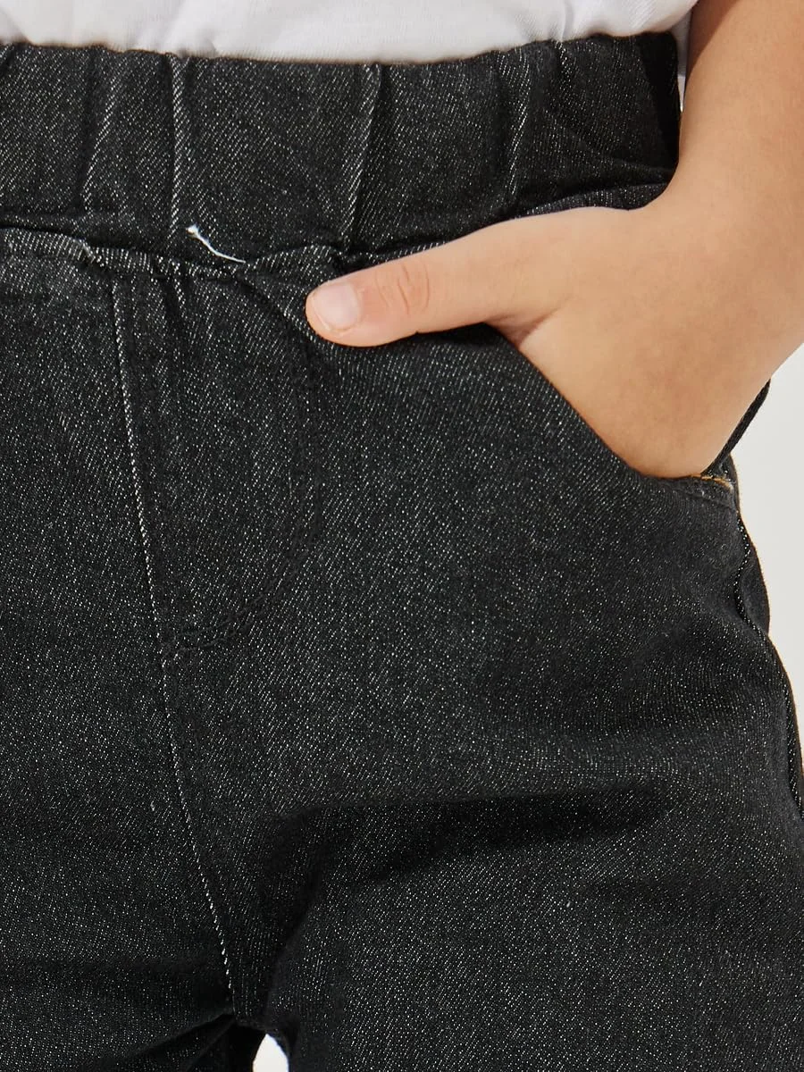 شلوار جین پسرانه استایلی مدل 2111396301 با برش و دوخت پانل و فیت اسلیم