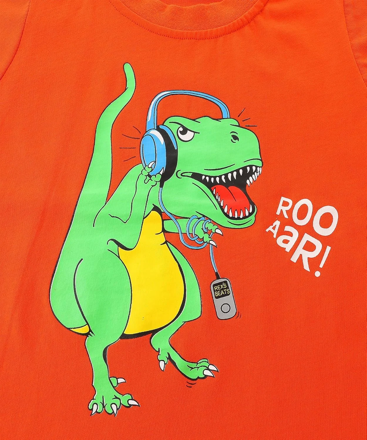 ست تیشرت آستین کوتاه نخی و شلوارک پسرانه ست تیشرت آستین کوتاه نخی و شلوارک پسرانه