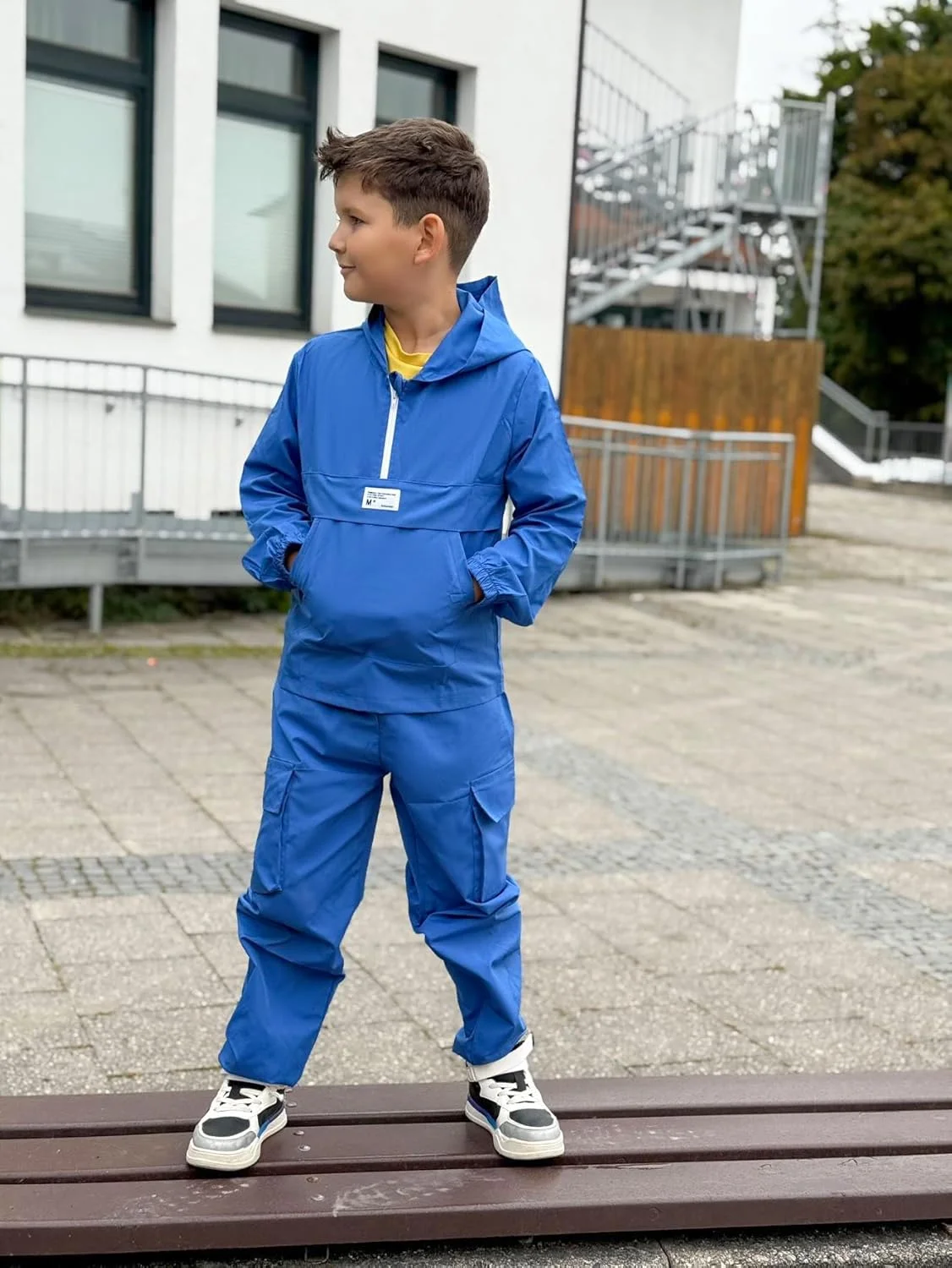 ست ورزشی پسرانه نیم زیپ، شامل هودی آستین بلند و شلوار، مناسب فصل پاییز و زمستان، سایز 8 تا 12 سال