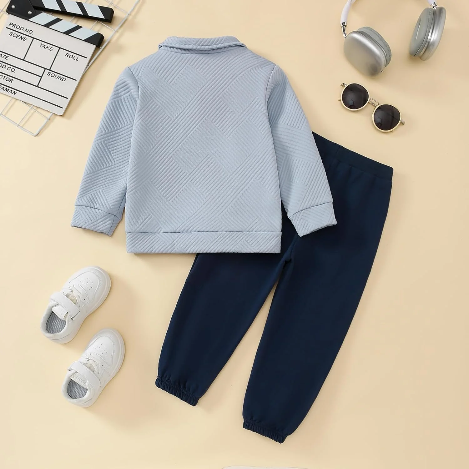 لباس پسرانه، ست بلوز آستین بلند و شلوار راحتی، مناسب پاییز و زمستان لباس پسرانه، ست بلوز آستین بلند و شلوار راحتی، مناسب پاییز و زمستان