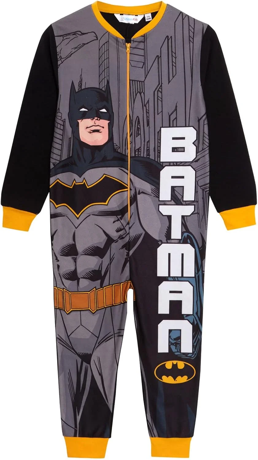 لباس خواب یکسره پشمی پسرانه طرح بتمن از دی سی کامیکس، لباس راحتی زیپ‌دار بچگانه