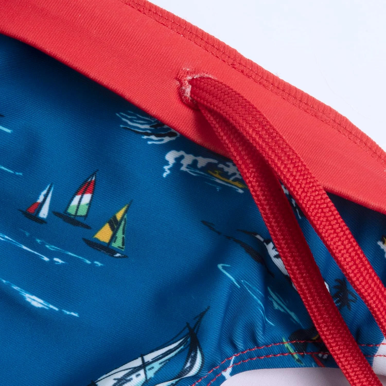 اسلیپ شنای پسرانه چیکو (بسته 1 عددی)