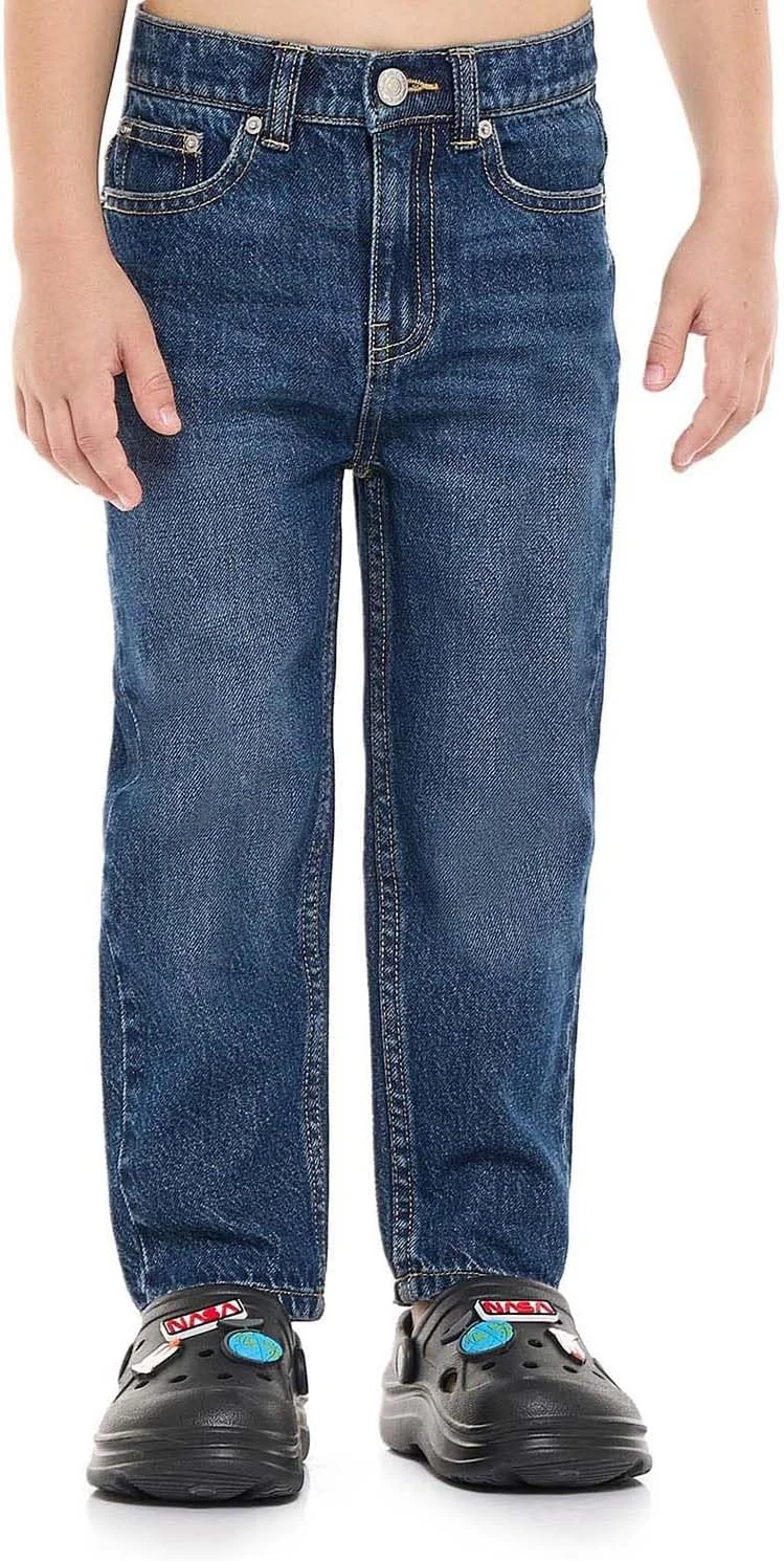 شلوار جین راسته پسرانه آر اند بی مدل 325-1111KB072-2 با دکمه شلوار جین راسته پسرانه آر اند بی مدل 325-1111KB072-2 با دکمه