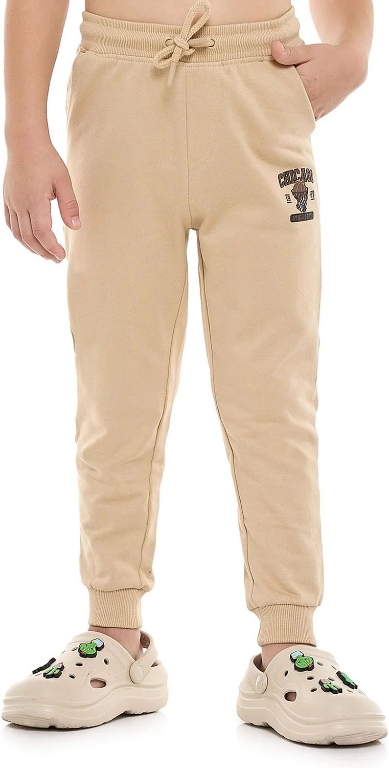 شلوار جاگر طرح‌دار پسرانه آر اند بی مدل 325-0927KB122-8 با کمر بند دار