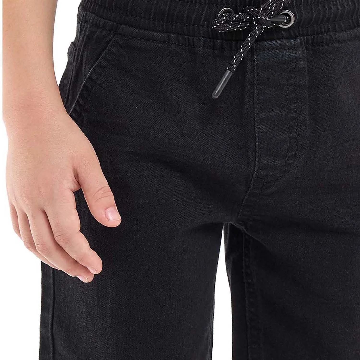 شلوارک جین پسرانه مدل 325-0233KB126-4 با کمر بند دار شلوارک جین پسرانه مدل 325-0233KB126-4 با کمر بند دار