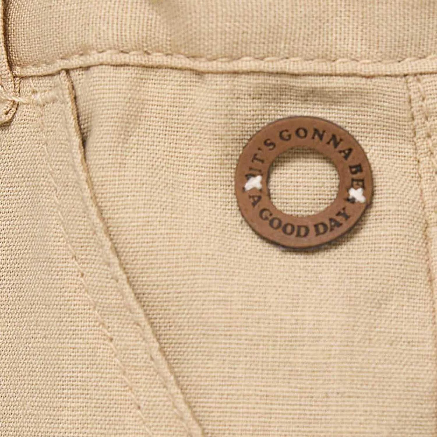 شلوارک کتان پسرانه ساده آر اند بی مدل 125-1345KB404-2 با دکمه شلوارک کتان پسرانه ساده آر اند بی مدل 125-1345KB404-2 با دکمه