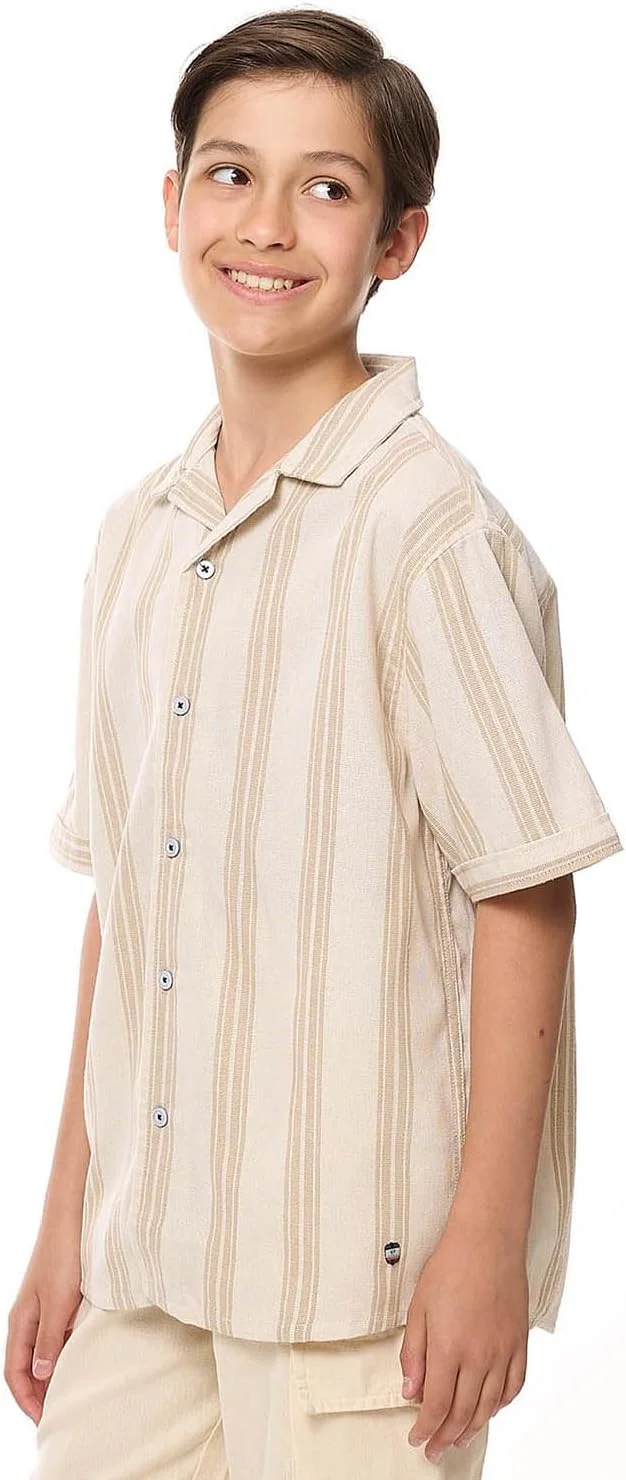 پیراهن راه راه پسرانه آر اند بی مدل 125-1071TB702-1 با یقه برگردان و آستین کوتاه