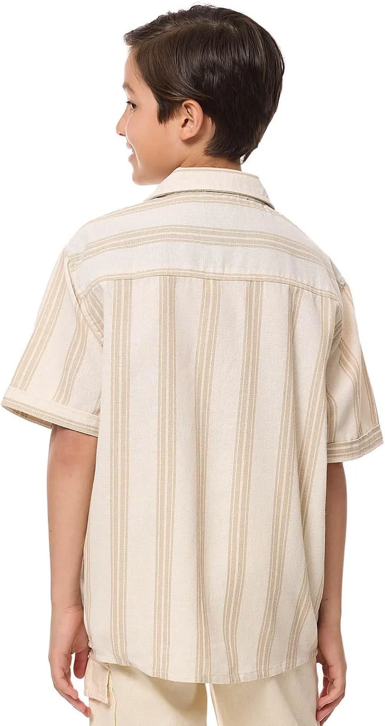 پیراهن راه راه پسرانه آر اند بی مدل 125-1071TB702-1 با یقه برگردان و آستین کوتاه