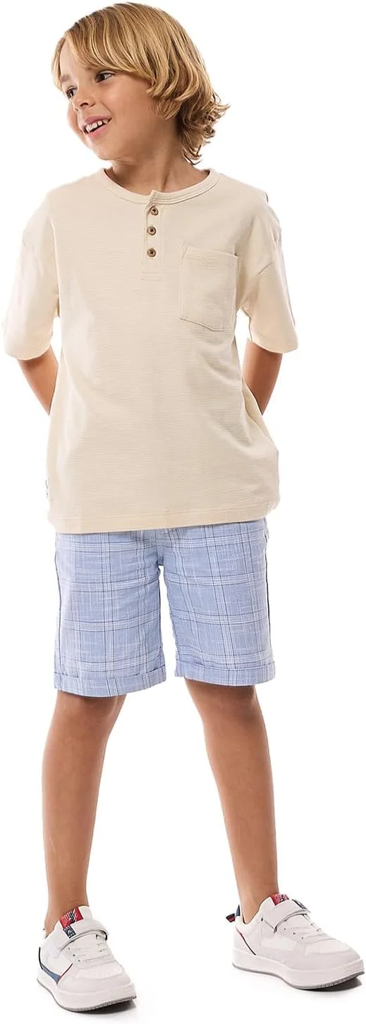 تی شرت بافت دار پسرانه R&B مدل 125-0777KB058-6 با یقه هنلی و آستین کوتاه