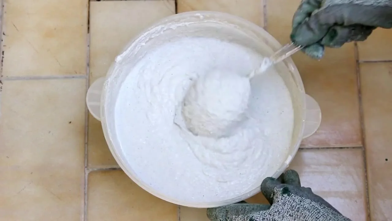 پودر سیمان پورتلند سفید ممتاز حسن - 5 کیلوگرم برای مصارف ساختمانی خانگی سیمان سفید پودر سیمان پورتلند سفید ممتاز حسن - 5 کیلوگرم برای مصارف ساختمانی خانگی سیمان سفید