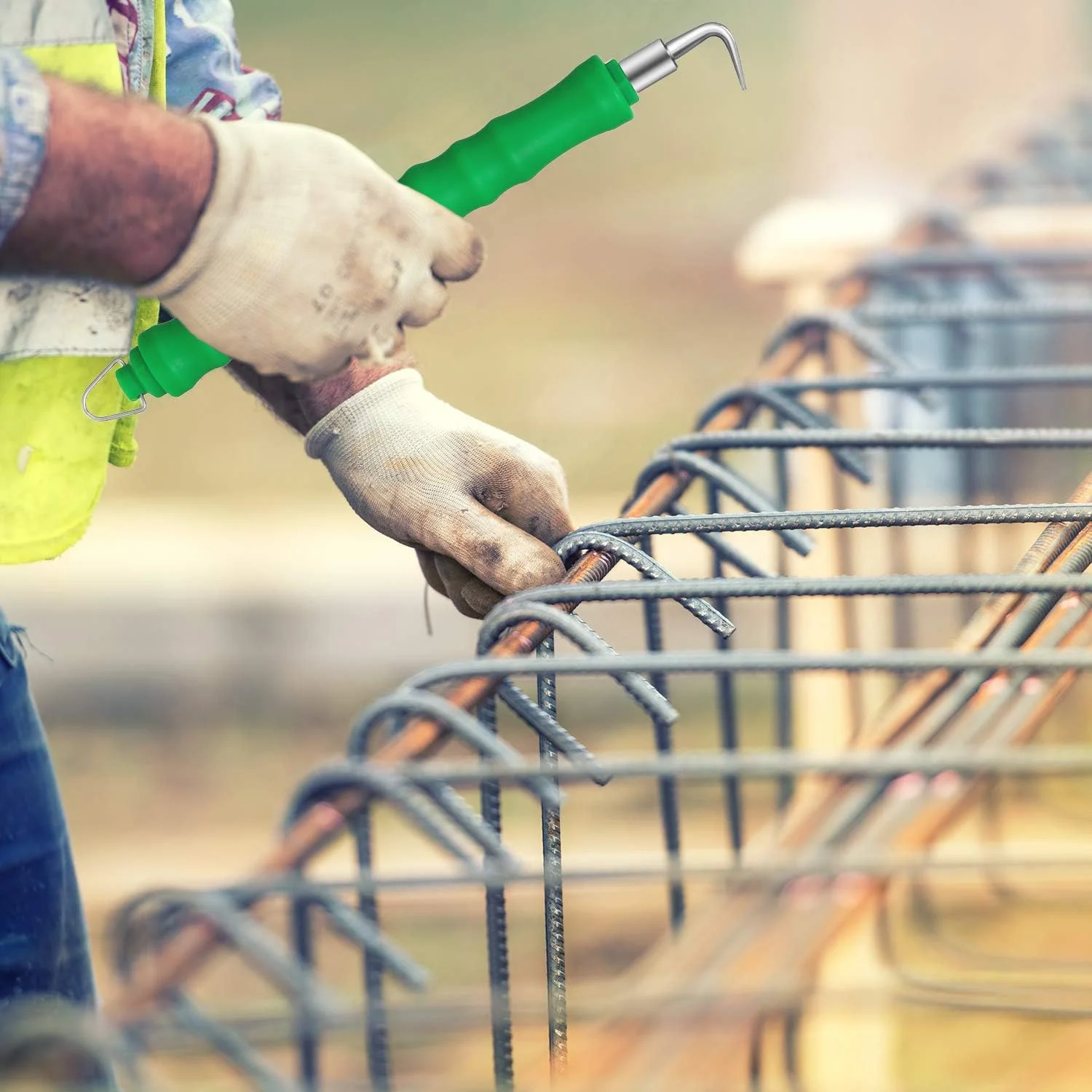 ابزار مفتول پیچ، 2 عدد مفتول پیچ اتوماتیک آرماتور، ابزار مفتول پیچ آرماتور، مفتول پیچ آرماتور، ابزار کشش مفتول پیچ، ابزار پیچاندن مفتول فلزی بتن (قلاب خمیده و صاف)