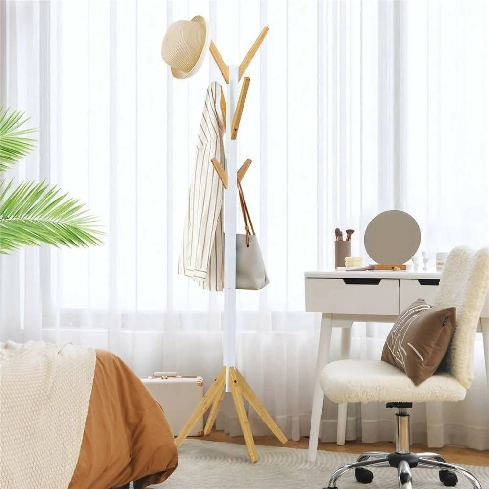 چوب لباسی ایستاده بامبو با شش آویز برای کت، کلاه، شال گردن و کیف دستی