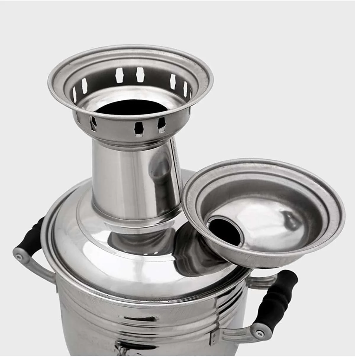 سماور ترکی برند Sözenler کروم 4 لیتری / 150 اونس، بخاری آب و چای ساز با انرژی رایگان برای قایق سواری، کمپینگ، پیاده روی، شکار، قایق تفریحی (قوری آلومینیومی نیز موجود است) سماور ترکی برند Sözenler کروم 4 لیتری / 150 اونس، بخاری آب و چای ساز با انرژی رایگان برای قایق سواری، کمپینگ، پیاده روی، شکار، قایق تفریحی (قوری آلومینیومی نیز موجود است)