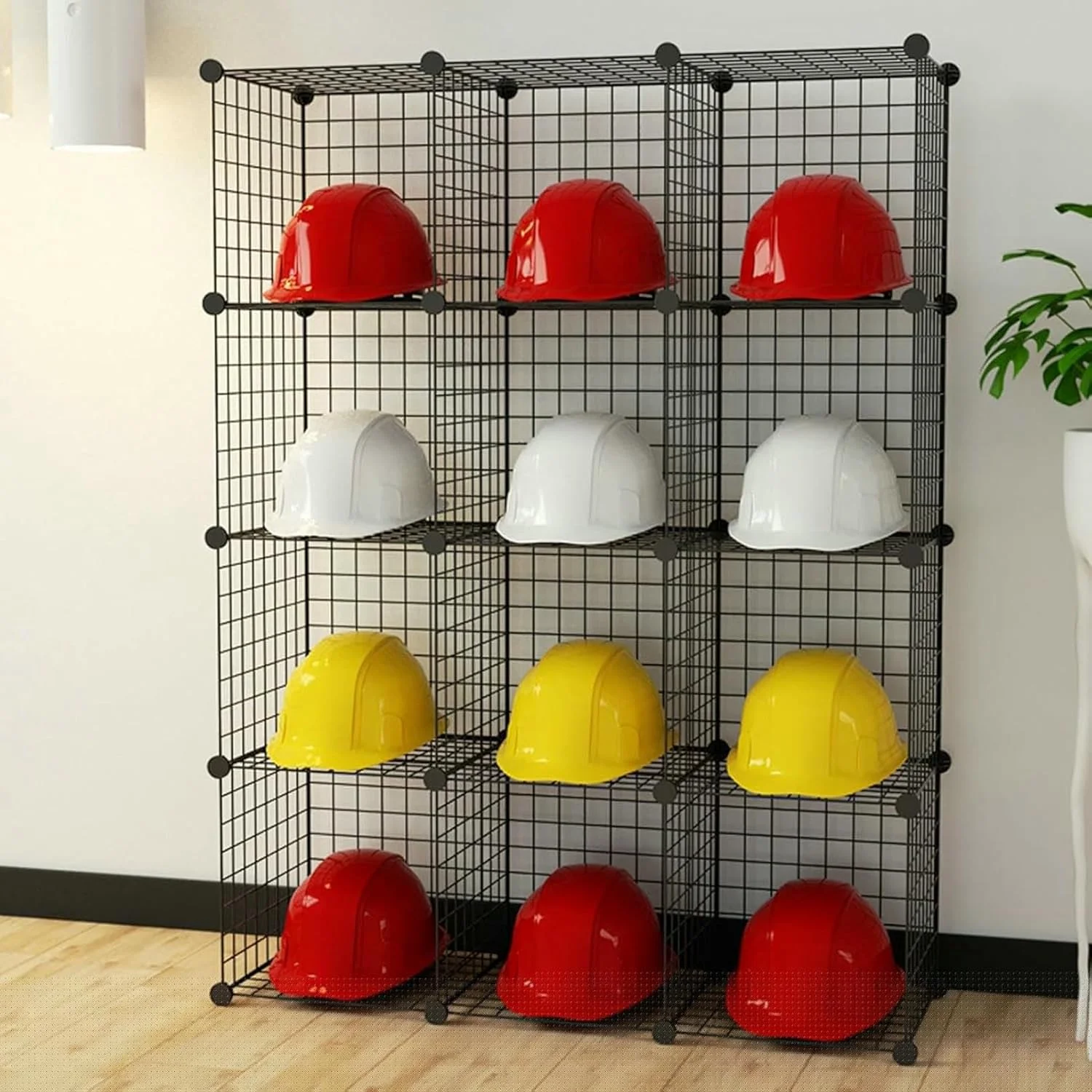قفسه نمایش کلاه ایمنی فلزی - استند ایستاده زمینی برای نگهداری کلاه، قفسه های قابل چیدن برای کلاه کاسکت موتورسیکلت، سازمان دهنده کلاه بیسبال تجاری