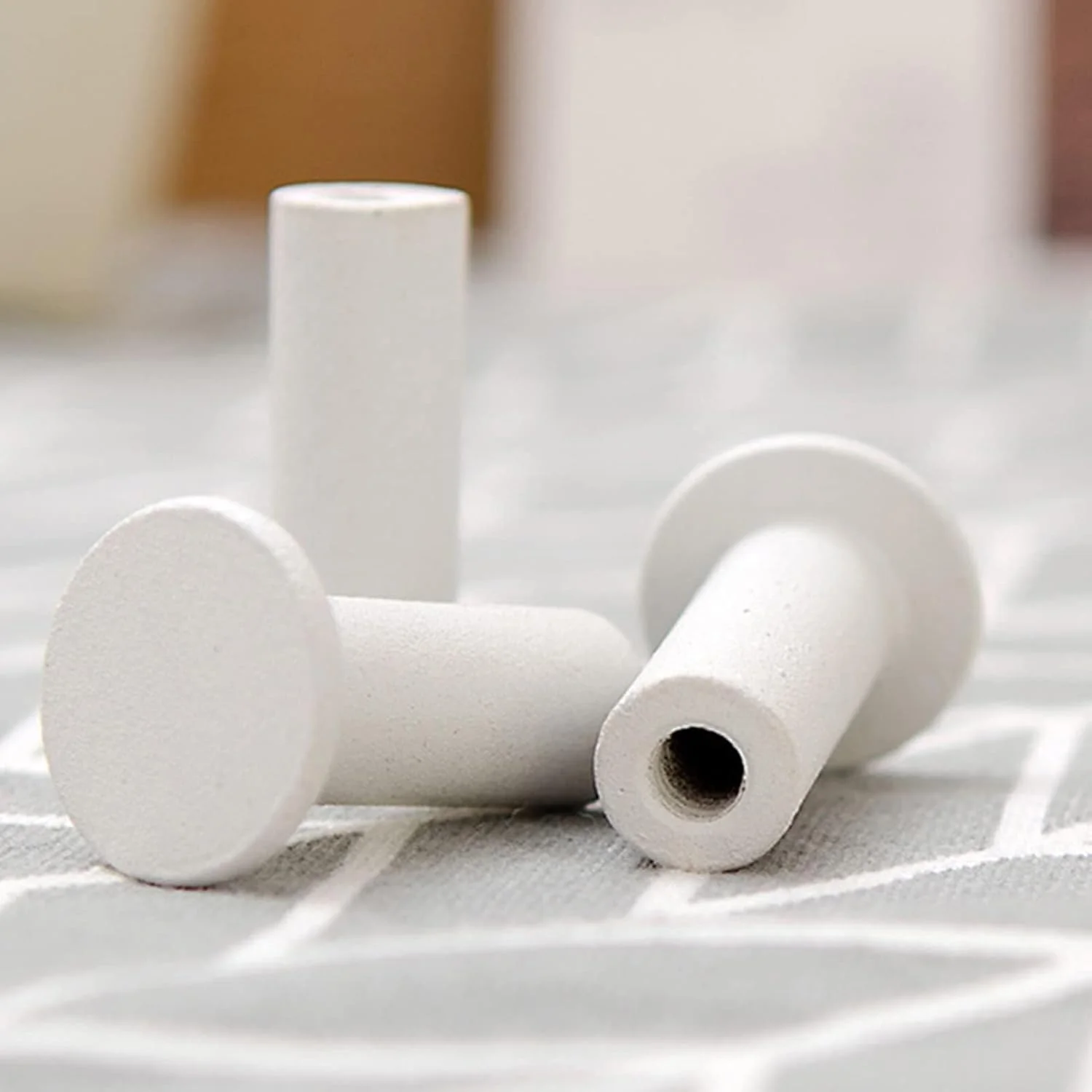 جالباسی دیواری با قفسه و آویز، نصب و تمیز کردن آسان، طراحی روستیک برای راهرو، حمام، اتاق خواب با 5 آویز