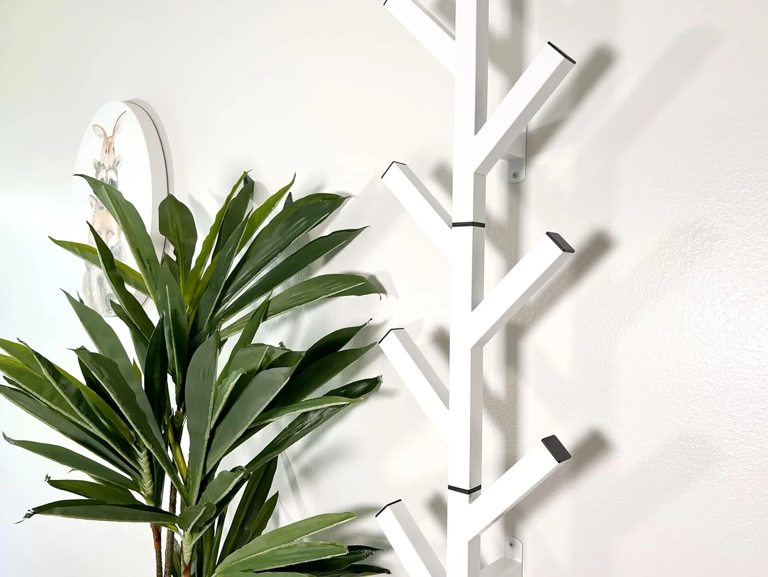 آویز لباس و کلاه با طراحی مدرن - نصب دیواری - شیک - (سفید) آویز لباس و کلاه با طراحی مدرن - نصب دیواری - شیک - (سفید)