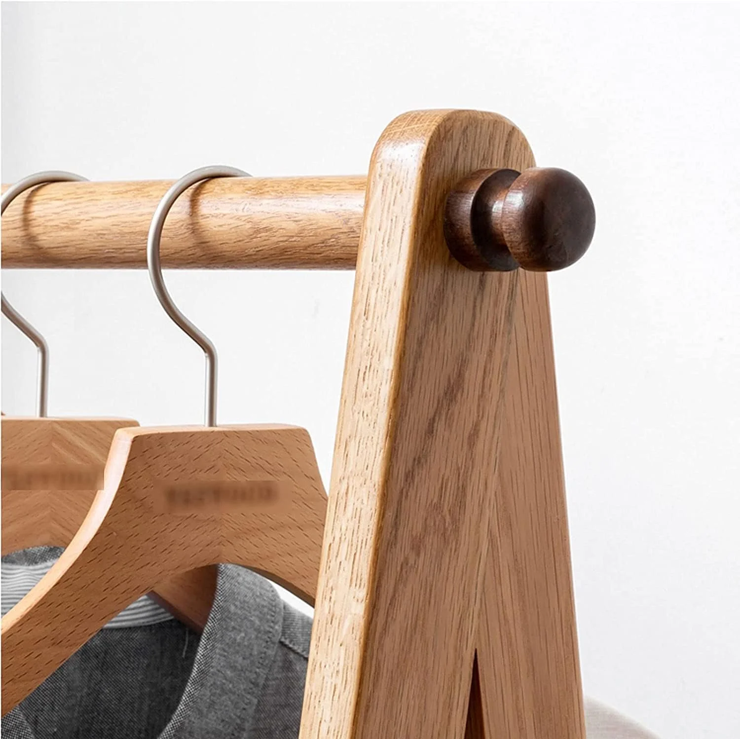 رخت آویز ایستاده با قفسه، صرفه جویی در فضا، چوبی و مقاوم، مناسب برای کلاه، لباس، وسایل تزئینی، اتاق و اداره (طبیعی - 54 * 50 * 150 سانتی متر) رخت آویز ایستاده با قفسه، صرفه جویی در فضا، چوبی و مقاوم، مناسب برای کلاه، لباس، وسایل تزئینی، اتاق و اداره (طبیعی - 54 * 50 * 150 سانتی متر)