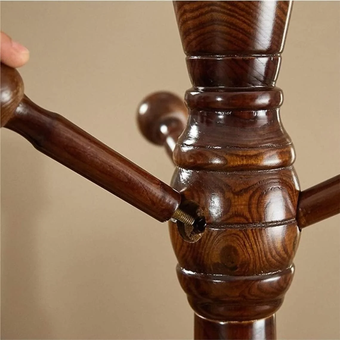 جالباسی ایستاده با طراحی کمجا، مناسب برای کلاه، شال و کت، به همراه قلاب و بدنهی چوبی، مناسب برای ورودی منزل (قهوهای - 40 * 182 سانتیمتر) جالباسی ایستاده با طراحی کمجا، مناسب برای کلاه، شال و کت، به همراه قلاب و بدنهی چوبی، مناسب برای ورودی منزل (قهوهای - 40 * 182 سانتیمتر)