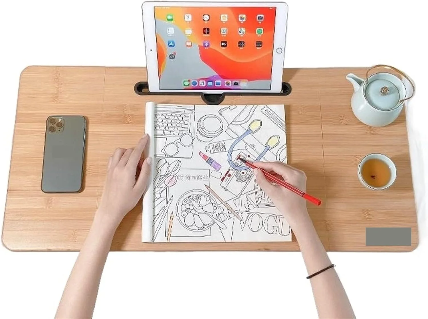 میز کار کوچک مناسب تخت، پنجره متحرک، لپ تاپ آموزشی، کامپیوتر، تاشو قابل تنظیم