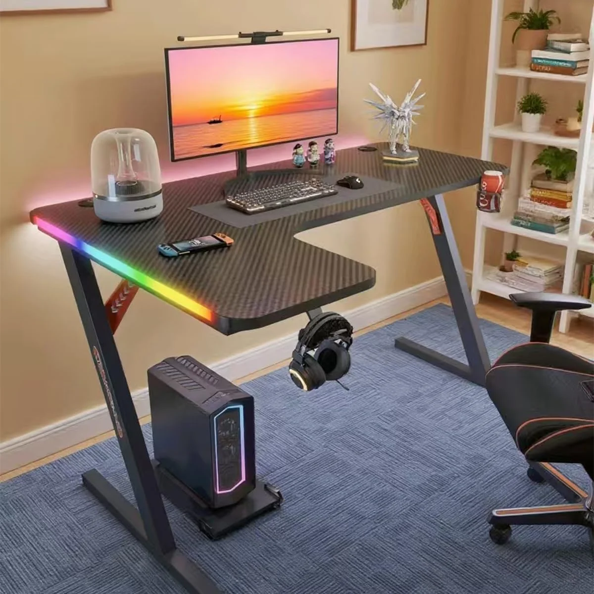 میز بازی با نورهای ال ای دی، میز کامپیوتر بزرگ RGB با جا لیوانی، قلاب هدفون و پد ماوس، میز کار مدرن فیبر کربنی ارگونومیک برای گیمرها، میز کامپیوتر اداری خانگی (1، L شکل چپ)