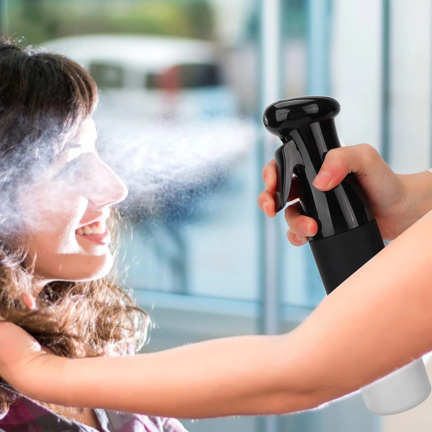 بطری اسپری آب 300 میلی لیتری، بطری پلاستیکی خالی با اسپری ریز و مداوم برای حالت دادن به مو و گیاهان بطری اسپری آب 300 میلی لیتری، بطری پلاستیکی خالی با اسپری ریز و مداوم برای حالت دادن به مو و گیاهان