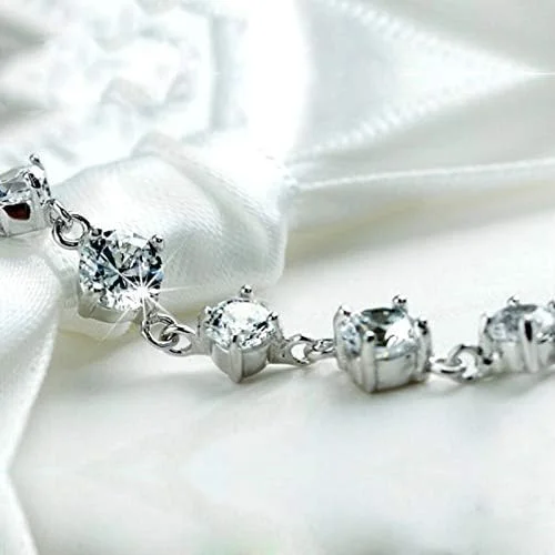 دستبند آویز نگین دار نقره ای پلاتین شیک و مد روز زنانه