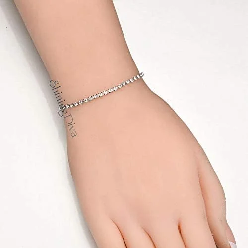 دستبند آویز نگین دار براق و شیک با روکش طلایی برای بانوان