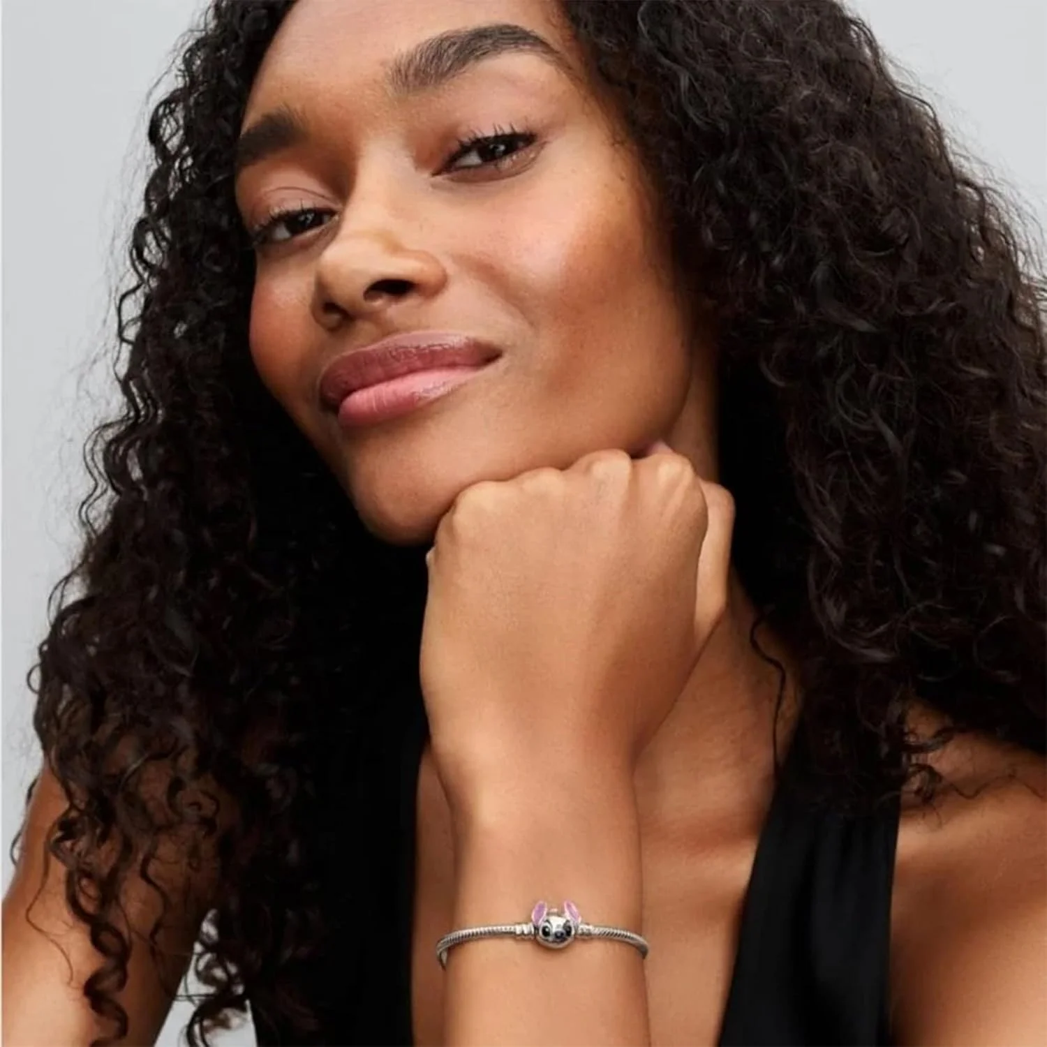 دستبند پاندورا دیزنی استیچ، مجموعه دیزنی، نقره استرلینگ، مدل زنجیری ماری، طول 17 سانتی متر، کد 593738C01-17