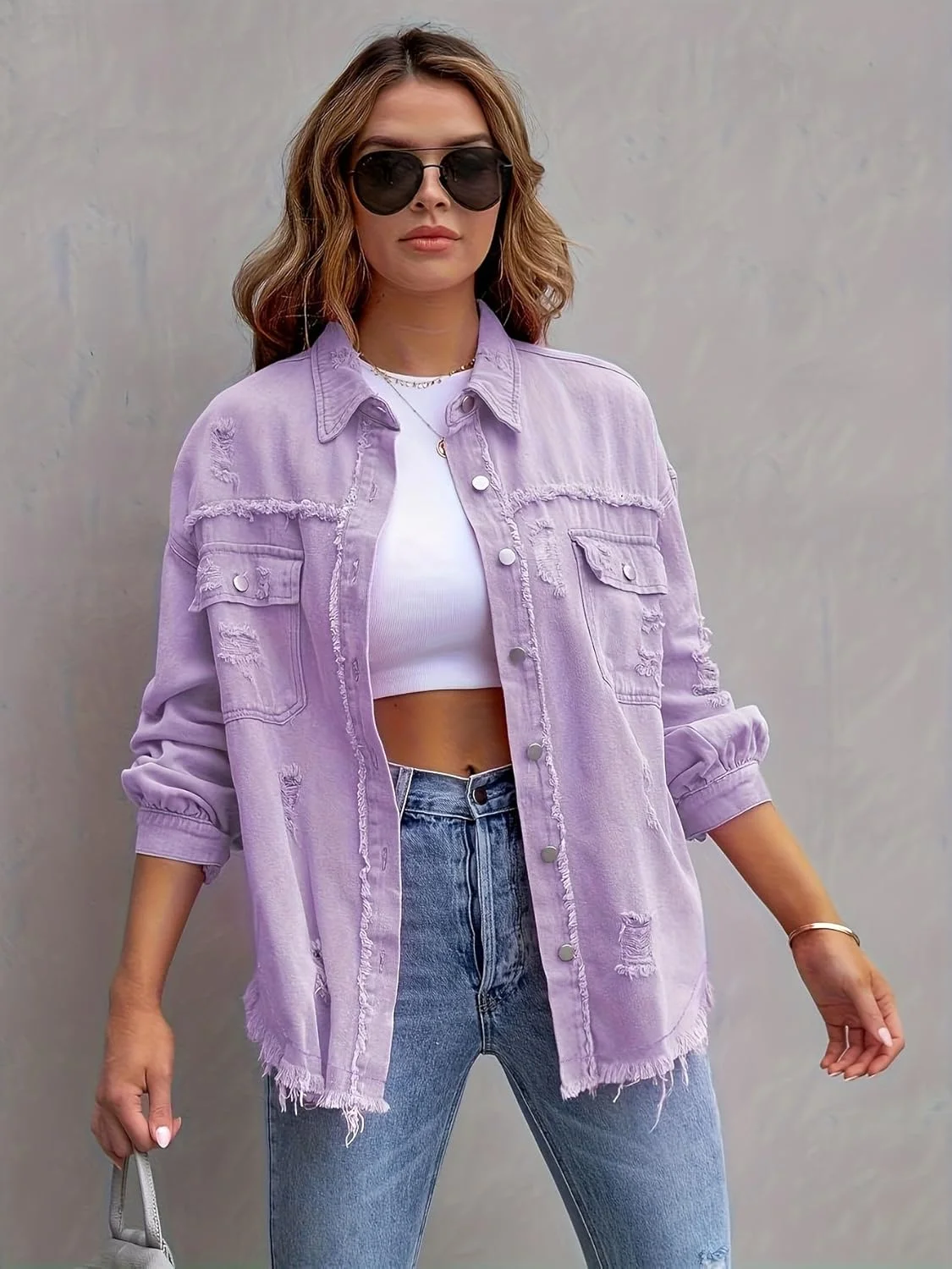 کت جین زنانه سیمیر فریری، مدل بزرگ، پاره، موتورسواری، آستین بلند، دکمه دار، مناسب استایل خیابانی کت جین زنانه سیمیر فریری، مدل بزرگ، پاره، موتورسواری، آستین بلند، دکمه دار، مناسب استایل خیابانی