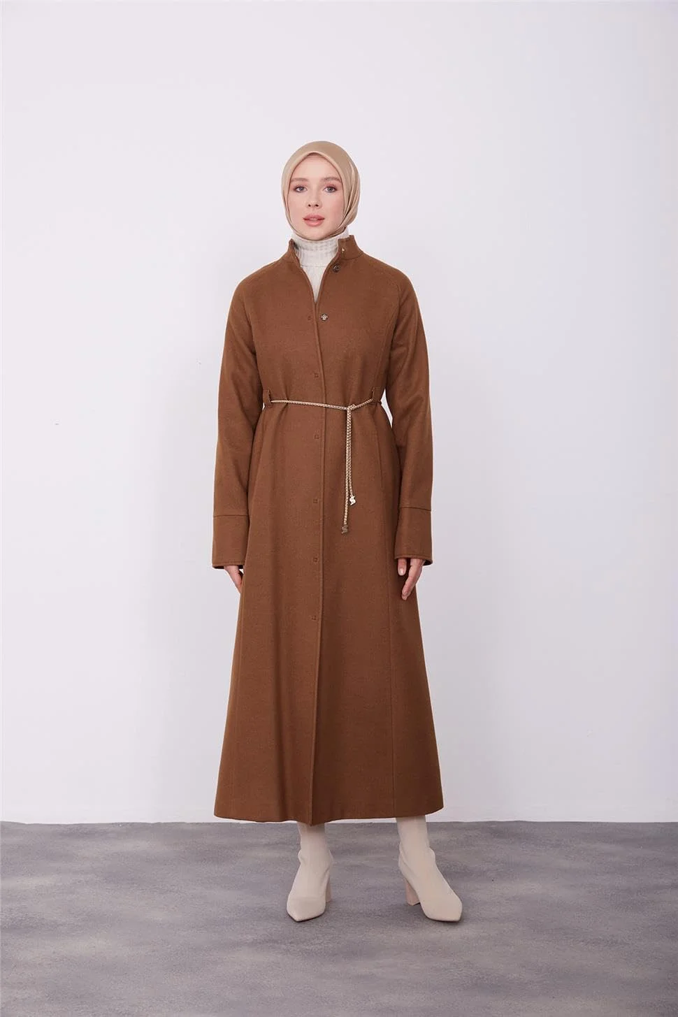 مانتو آرمینه - پوشاک حجاب مدرن و شیک