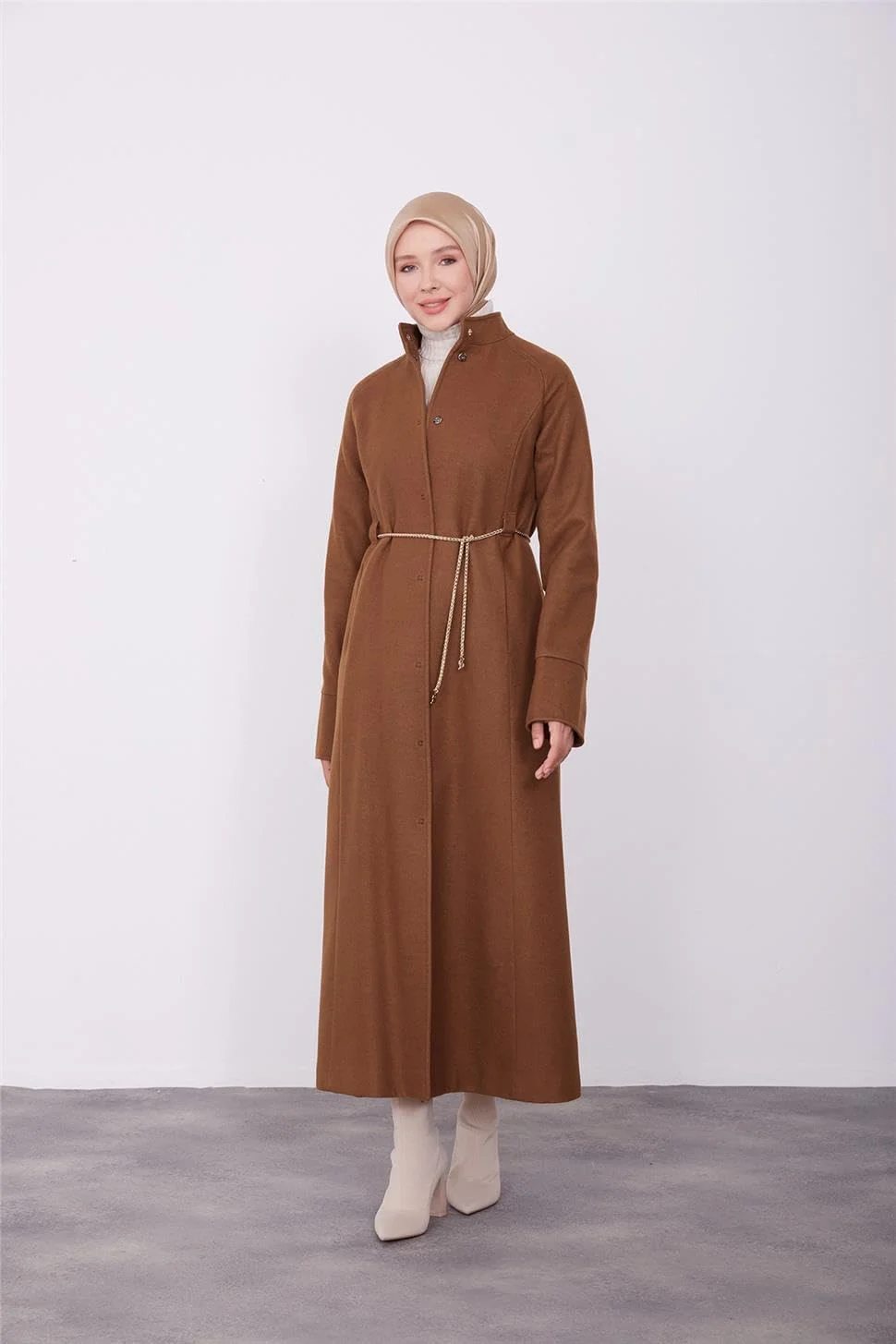 مانتو آرمینه - پوشاک حجاب مدرن و شیک