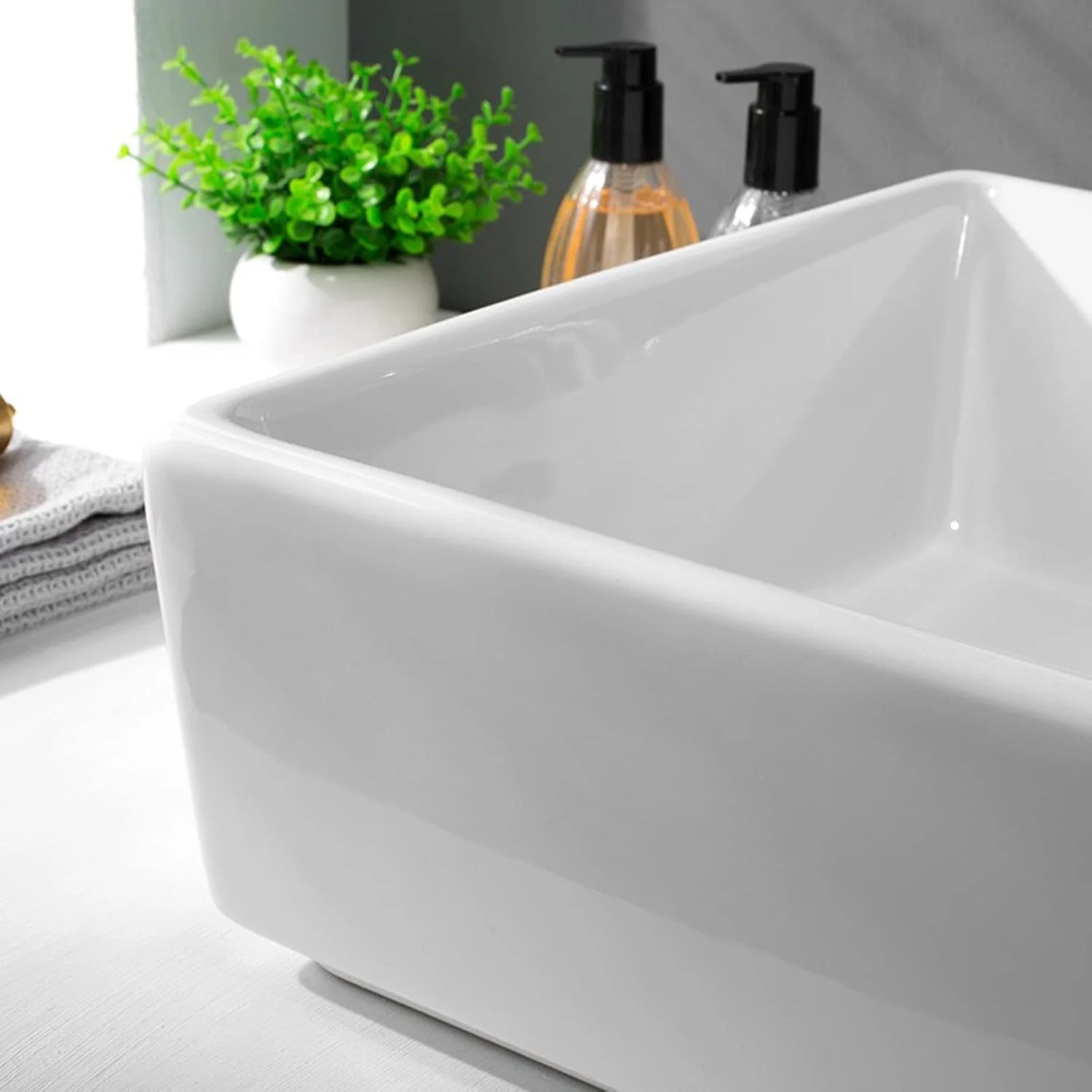 روشویی مستطیلی سفید رنگ برای حمام، کاسه روشویی، سینک روشویی روکار، ابعاد 50.5 × 40.5 سانتیمتر، مناسب برای حمام