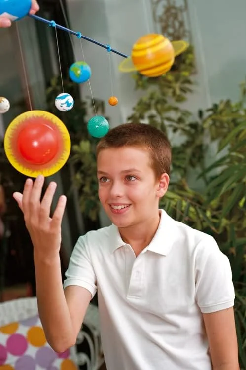 مجموعه ساخت منظومه شمسی سه بعدی شب تاب 4M مدل 4M-00-05520؛ اسباب بازی های آموزشی علمی سرگرم کننده مجموعه ساخت منظومه شمسی سه بعدی شب تاب 4M مدل 4M-00-05520؛ اسباب بازی های آموزشی علمی سرگرم کننده