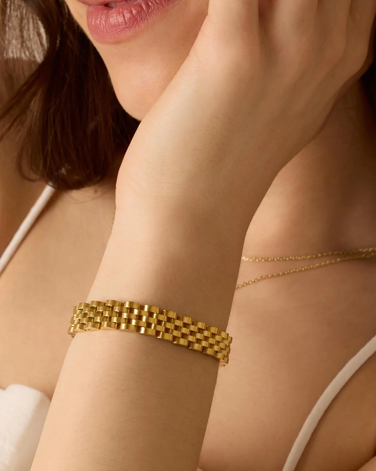 دستبند زنجیری پهن زنانه پاوی با روکش طلای 14 عیار - دستبند استیل طرح بند ساعت