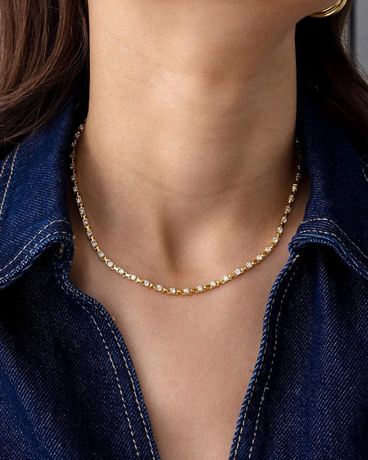 گردنبند چوکر تنیس با روکش طلای 14 عیار پاویو با سنگ های زیرکونیا گردنبند چوکر تنیس با روکش طلای 14 عیار پاویو با سنگ های زیرکونیا